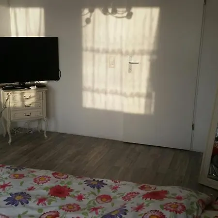 Apartment Grafenberger Allee Dusseldorf